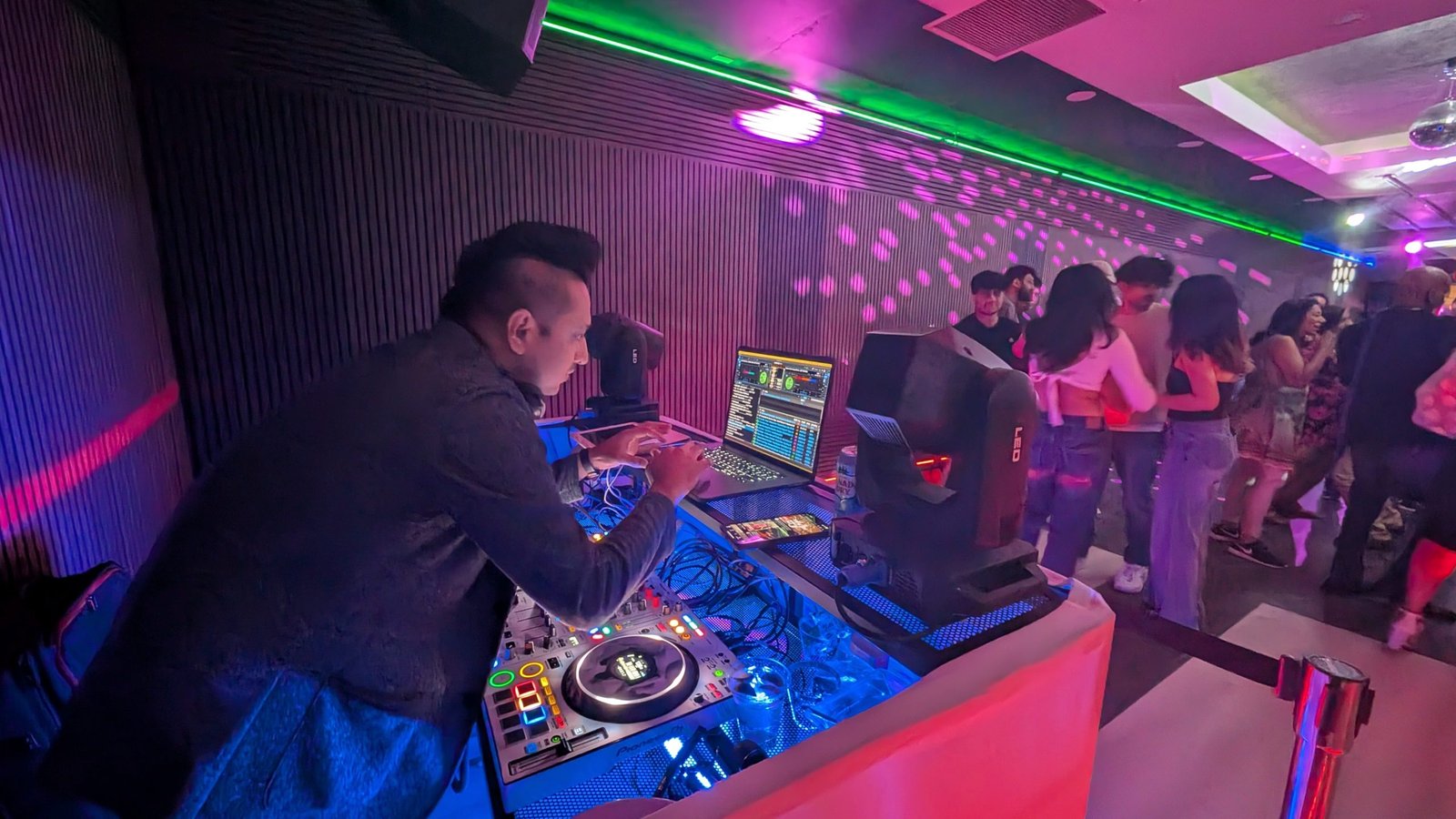 Spirits and DJ night at SPINN